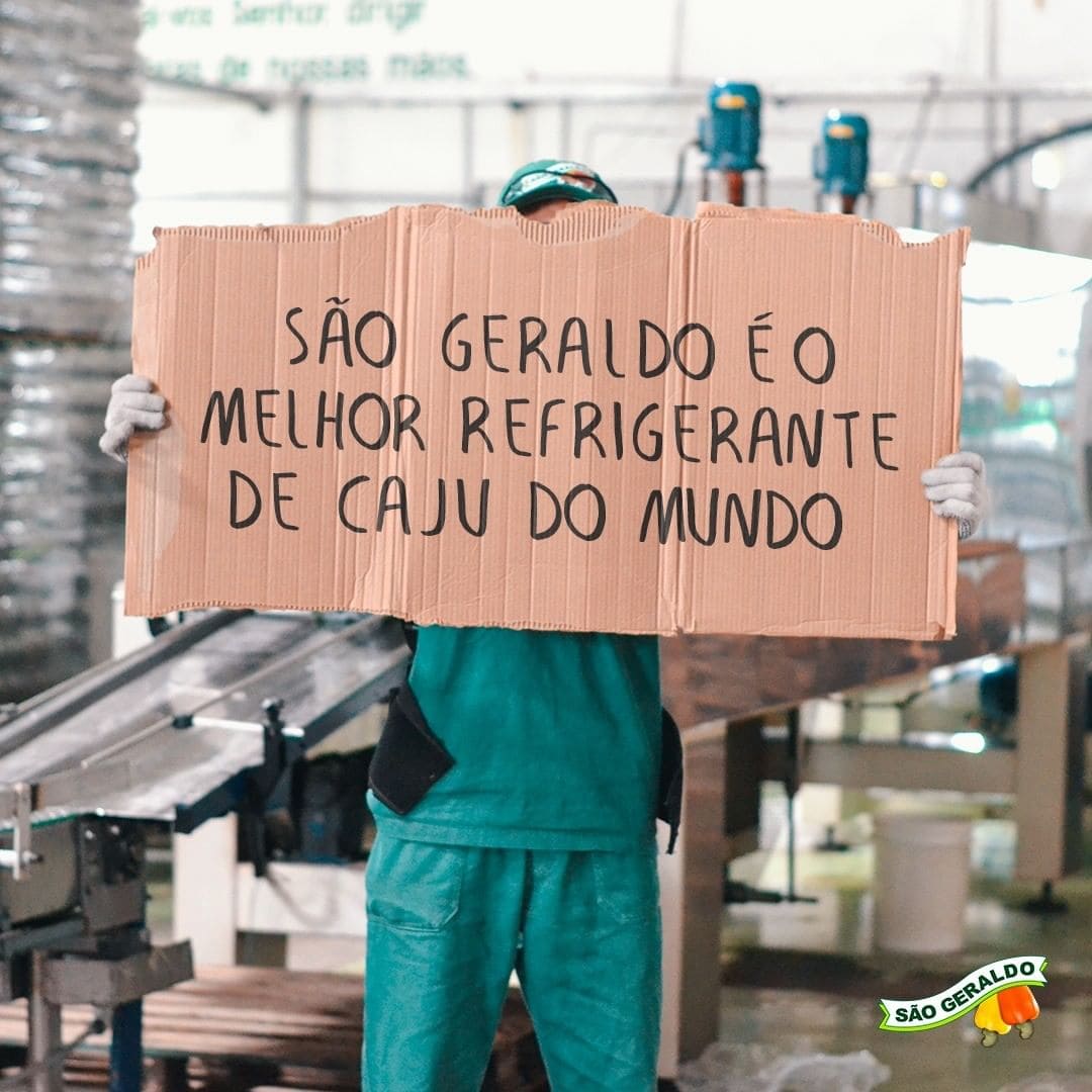 Refrigerante de Caju - Cajuína São Geraldo